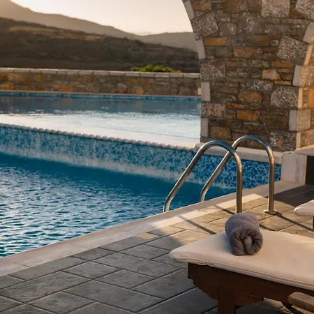 Vigla Hotel 4*