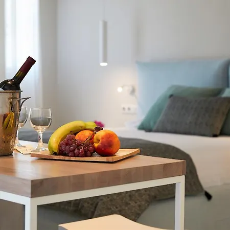 Vigla Hotel 4*