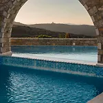 Vigla Hotel