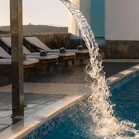 Hotel Vigla 4*