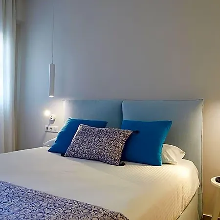 Vigla 4* Aiyiáli